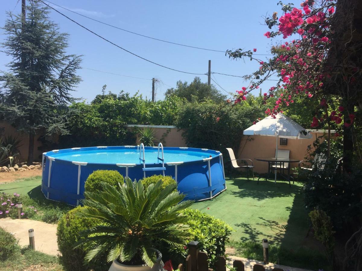 Rafina Great Feeling Villa Екстериор снимка