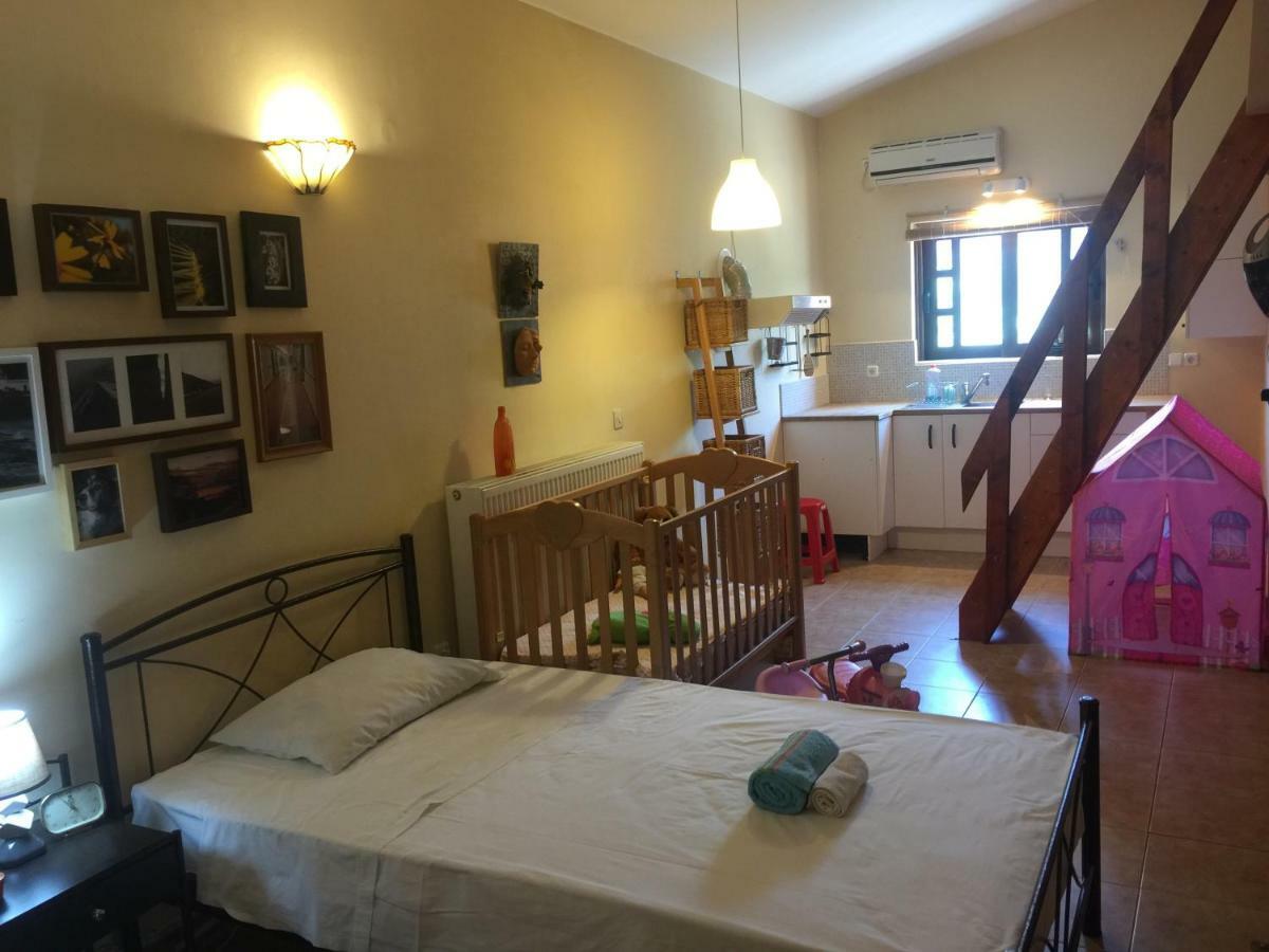 Rafina Great Feeling Villa Екстериор снимка