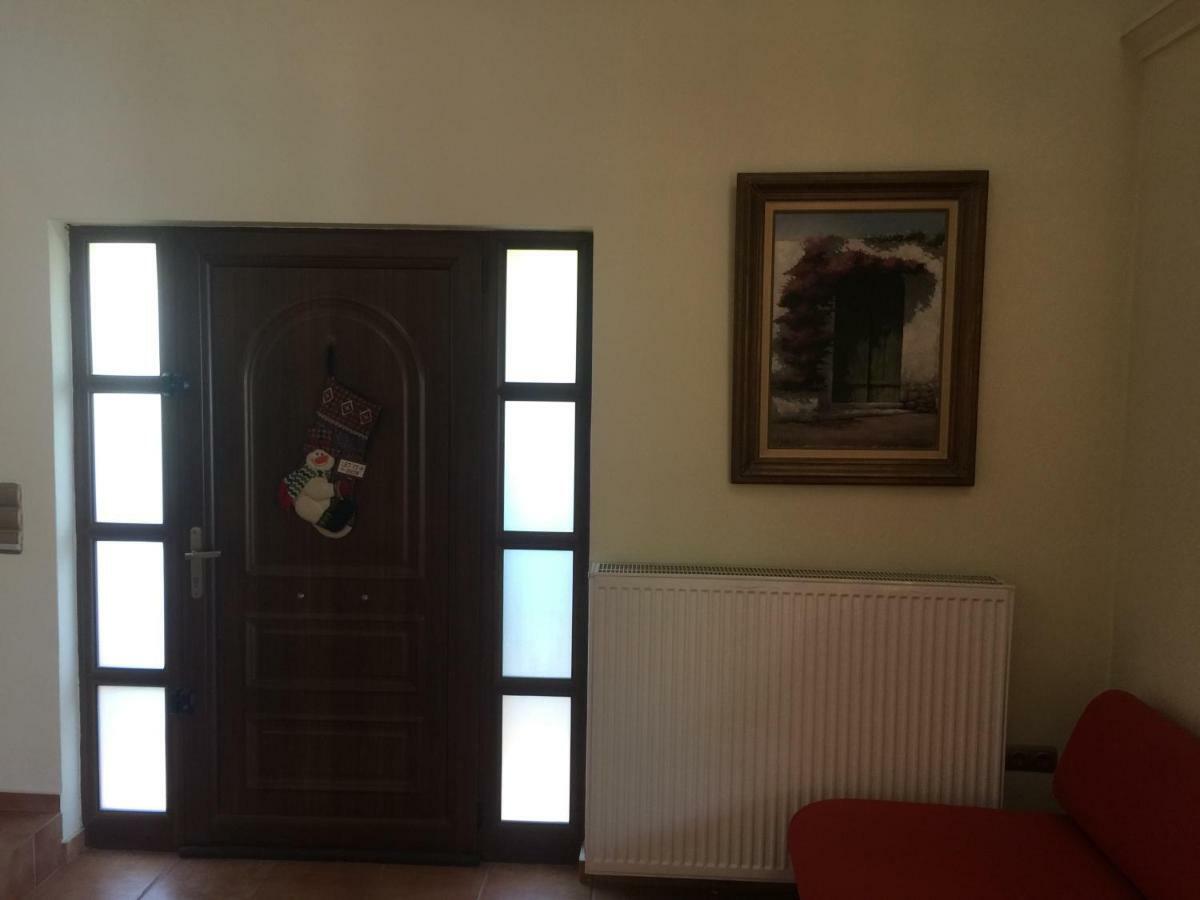 Rafina Great Feeling Villa Екстериор снимка