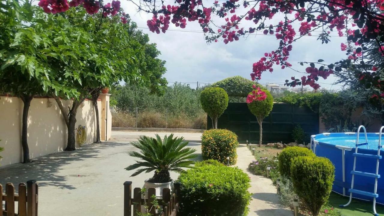 Rafina Great Feeling Villa Екстериор снимка